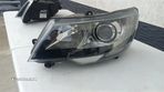 Set FAR dreapta stanga Skoda Superb an 2013 2014 2015 Lupa Halogen cod 3T1941016F , 3T1941015F - 4