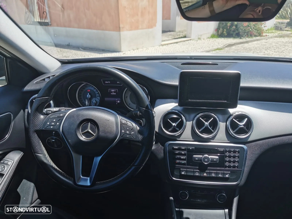 Mercedes-Benz GLA 200 CDi Urban Aut. - 4