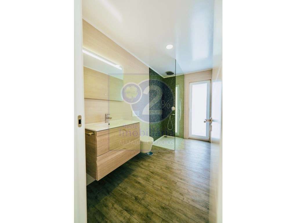 Moradia de luxo, bem localizada - Grande imagem: 5/13