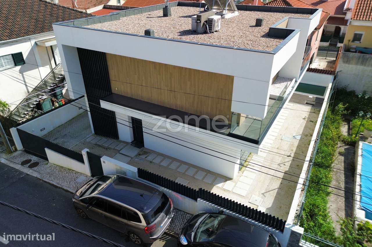 Moradia T3 Famões-59