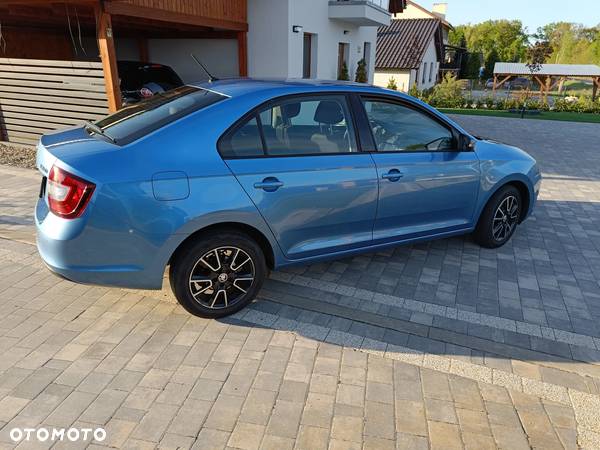 Skoda RAPID 1.0 TSI Active - 2