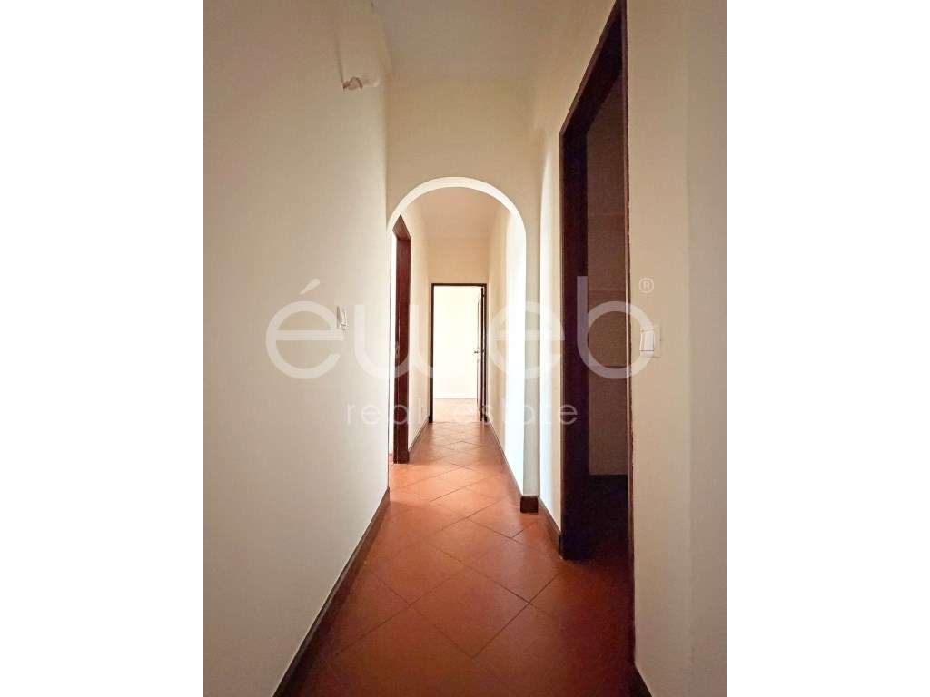 Apartamento T4, Bonfim, Setúbal-26