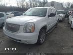 Silniczek Klapy Suburban Yukon Tahoe Escalade 07- - 7