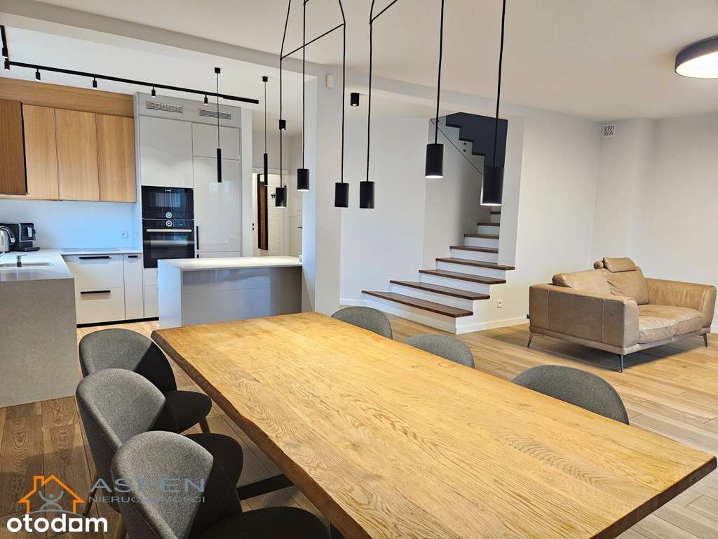 Piękny bliźniak, 2 łazienki, 4 sypialnie, garaż, pralnia - Pełny obrazek: 2/20