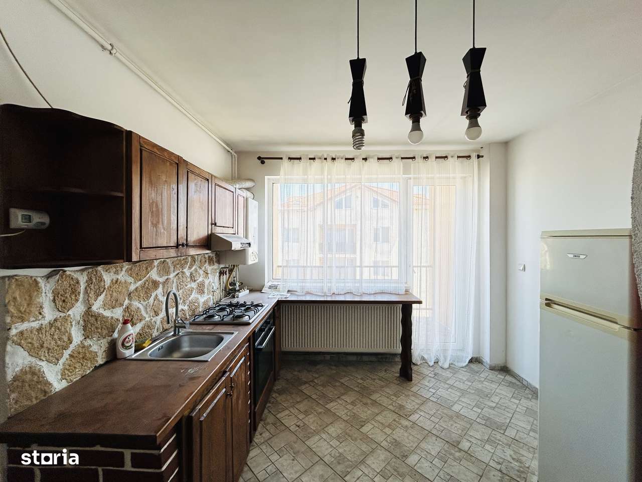 Apartament cu 3 camere si balcon in Sibiu - pret avantajos-7