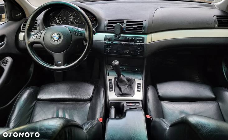 BMW Seria 3 330ix - 9