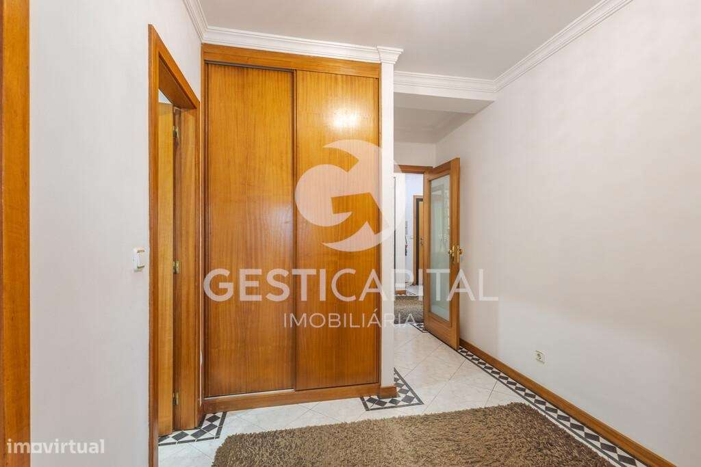 Apartamento T3 com lugar de garagem em Tuías, Marco de Canaveses-21