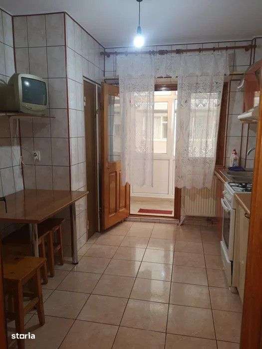 Apartament 3 camere confort 1 decomandat, zona Obor, mobilat utilat - Imagine principală: 5/8