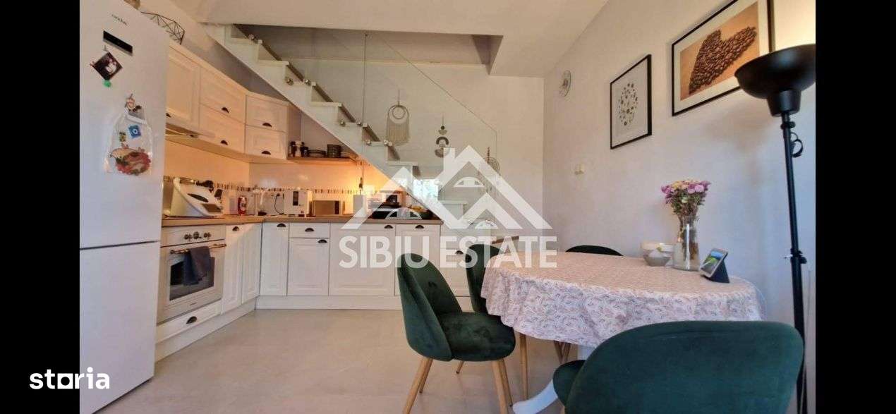 Casa moderna, de inchiriat, cu 3 camere, 2 bai, terasa - Imagine principală: 3/15