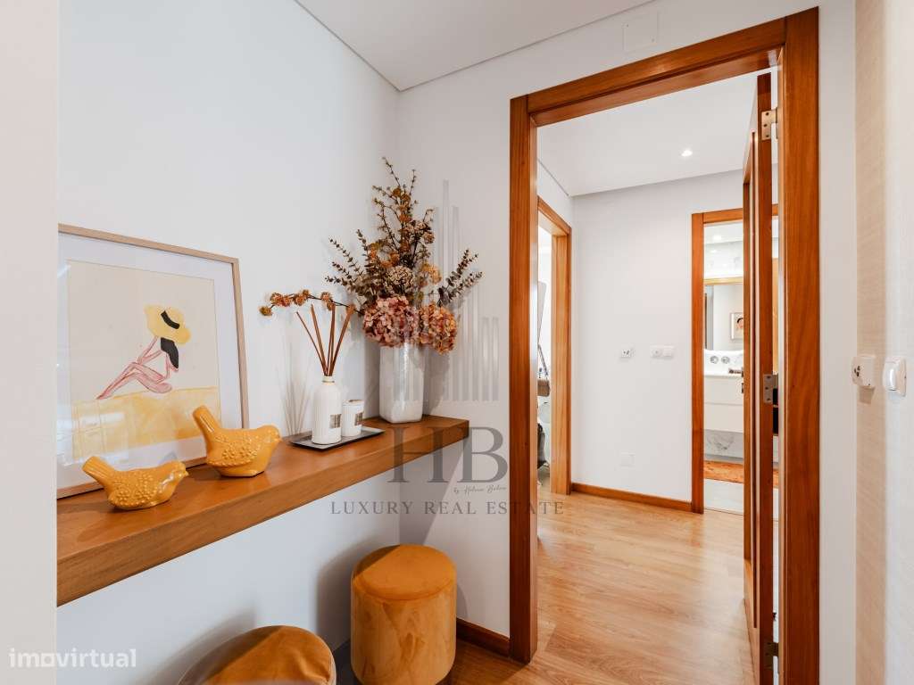 Apartamento T4 nos Terraços do Marquês c/ Garagem | Oeiras-24