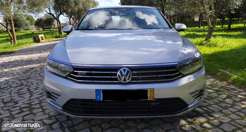 VW Passat 1.4 TSI GTE Plug-in - 1