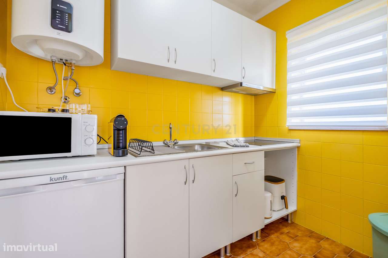 Oportunidade na Bemposta – T0 ideal para férias ou rendimento-10