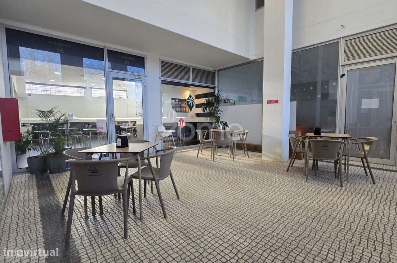 Pastelaria com Fabrico Próprio |V. N. Gaia - Grande imagem: 4/24