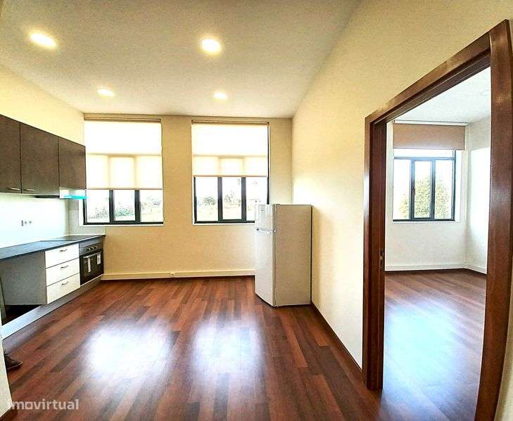 T1 Novo em Santana - Leça Balio - Grande imagem: 4/12