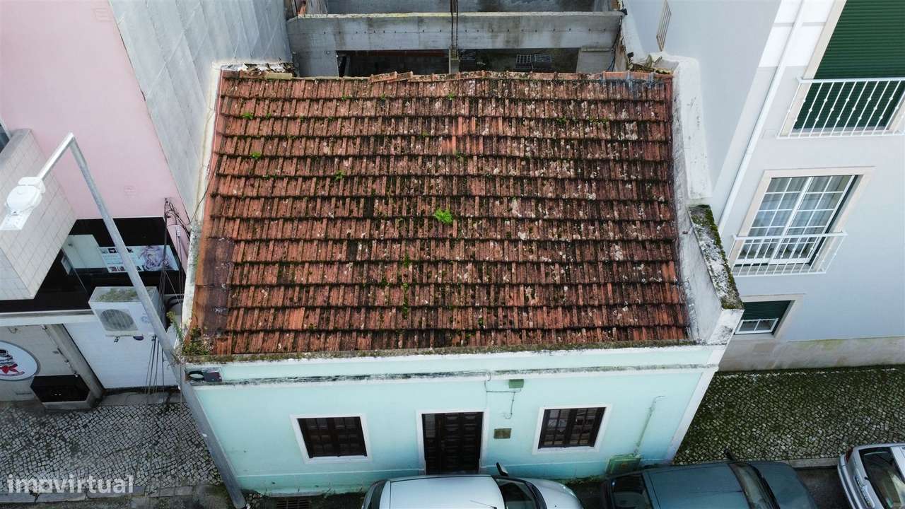 Moradia Devoluta T0 Venda em Caldas da Rainha - Nossa Senhora do Pópul-3