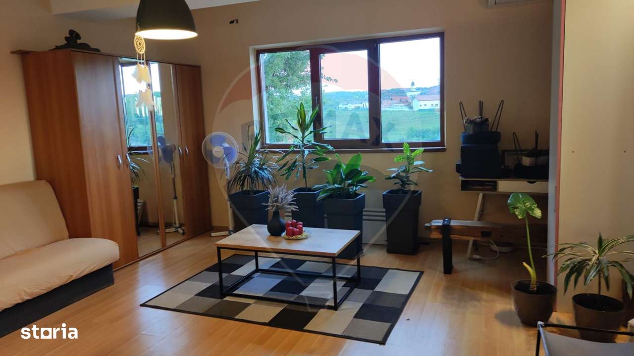 Apartament 67 mp utili de vanzare cartier Orizont iesirea spre Paleu - Imagine principală: 4/14