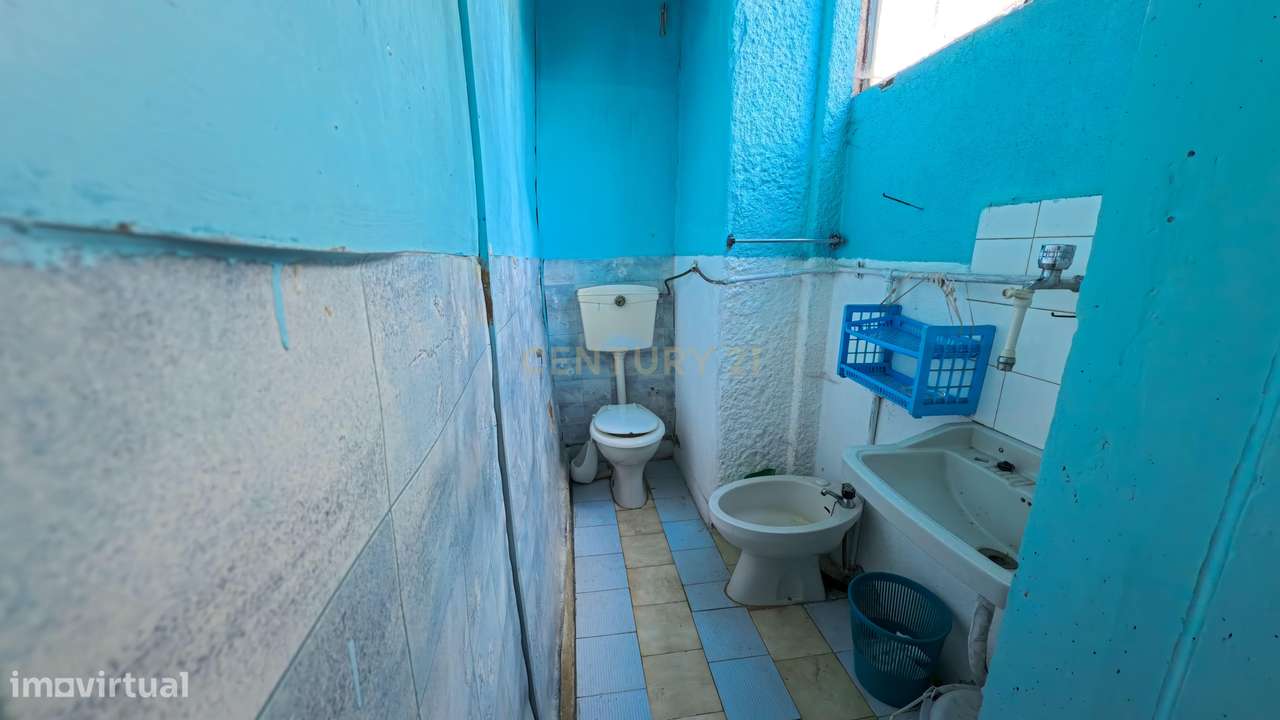 Edifício para Recuperação em Viseu - Oportunidade Única-17