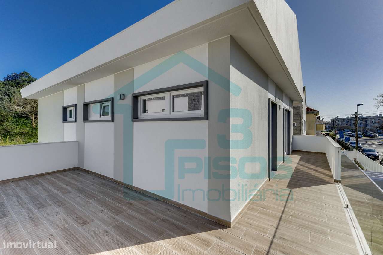 Moradia T4 isolada com terraço, jardim - Caxias - Oeiras-15