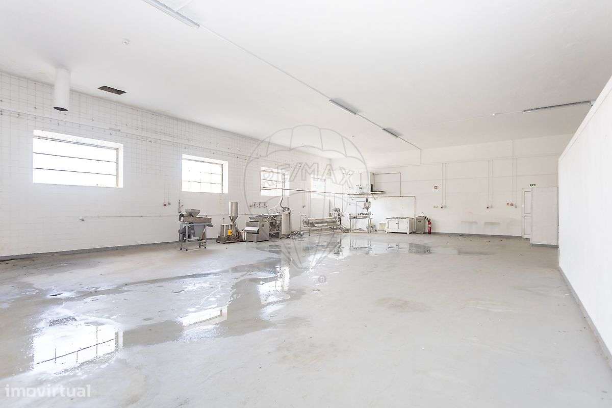 Armazém à venda em Sintra-23