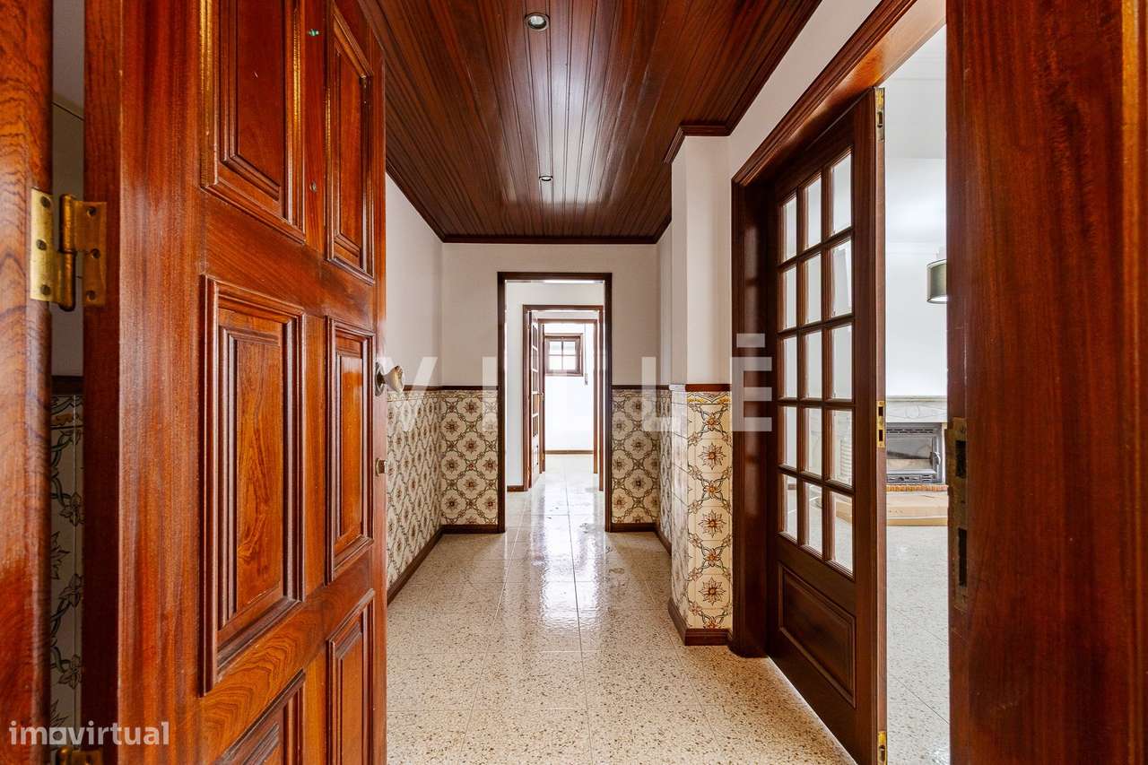 Apartamento T3 com garagem fechada em Ílhavo-1