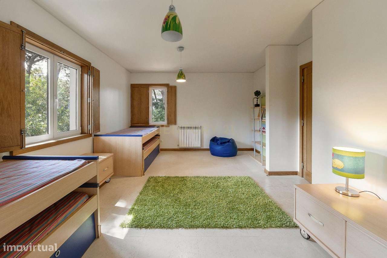 Vila T6 com piscina com área de terreno de 2895 m² na Praia d'el Rey-34