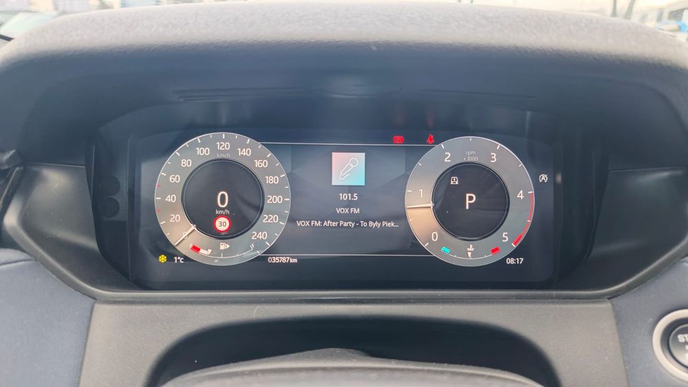 Land-Rover Range-Rover-Velar 2.0 Diesel 204 KM — zdjęcie 4