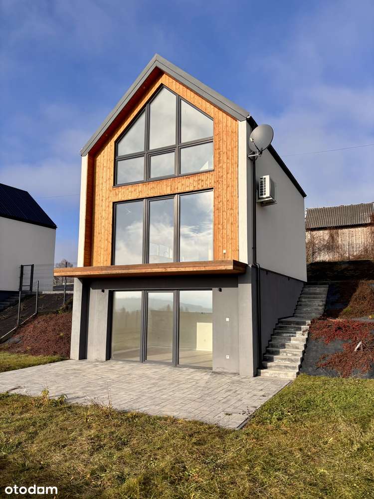 Nowoczesne Stodoły z widokiem na Tatry, niedaleko Krakowa - Pełny obrazek: 2/12