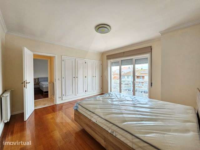 Moradia T4 mobilada a dois passos do coração da cidade de Aveiro - Grande imagem: 4/31