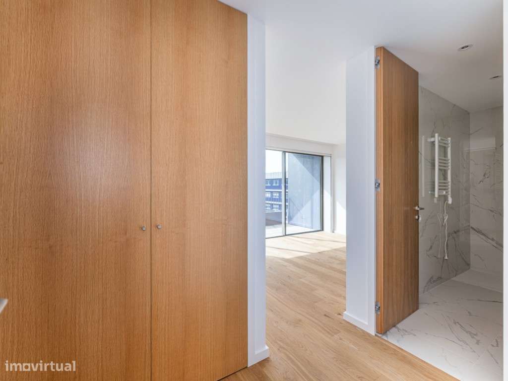 Apartamento T4 com 3 frentes em Matosinhos sul, no edifício Nautilus-14