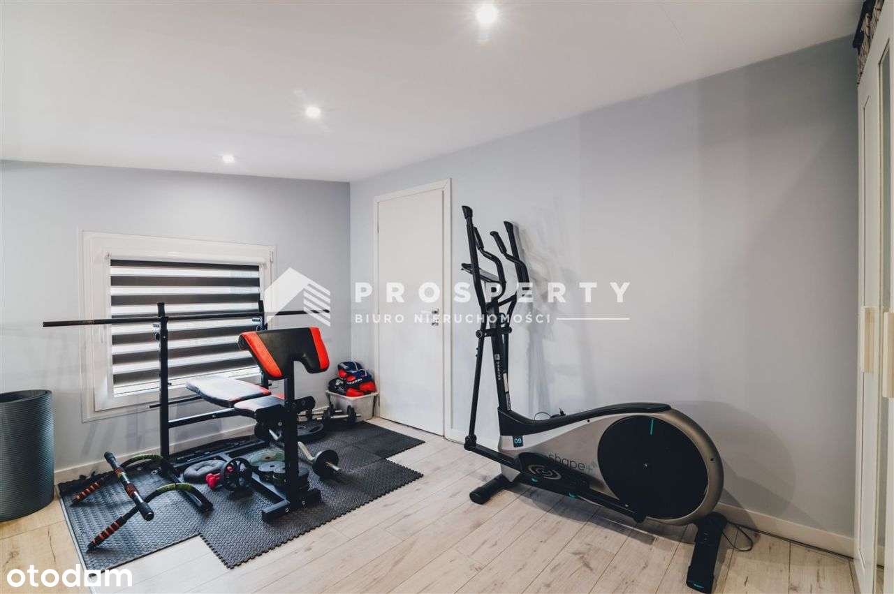 Funkcjonalny, piękny dom z ogrodem 328m2-18