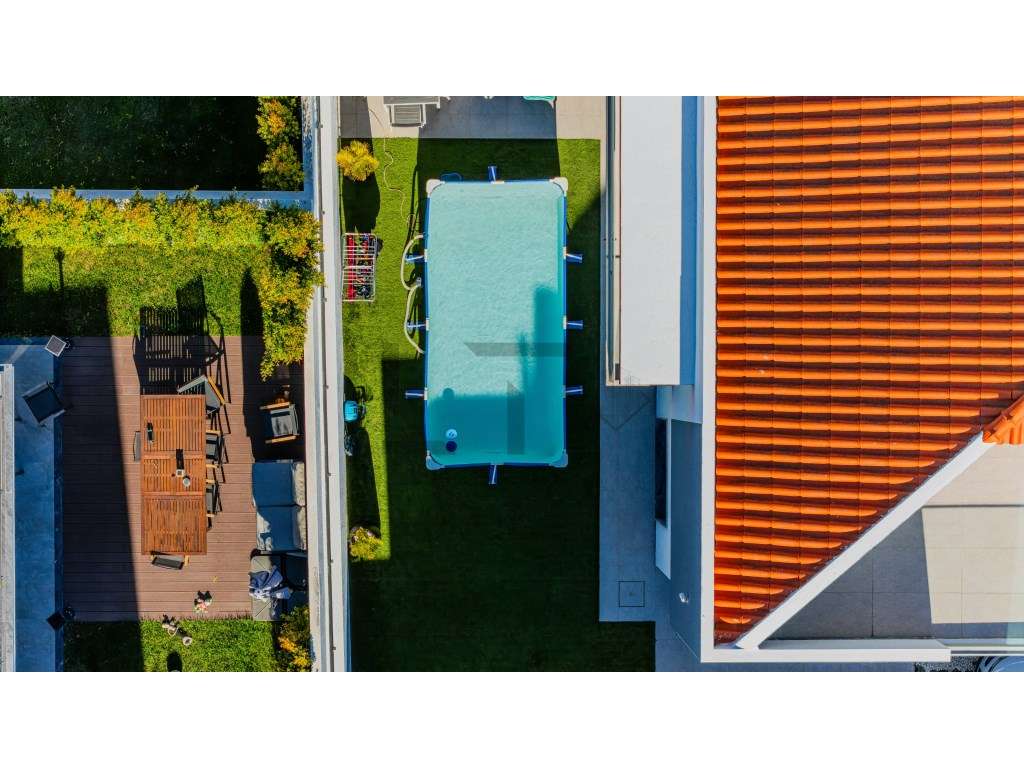 Fantástica Moradia T4 Moderna com Vista Mar, Jardim e Estacionament...-6