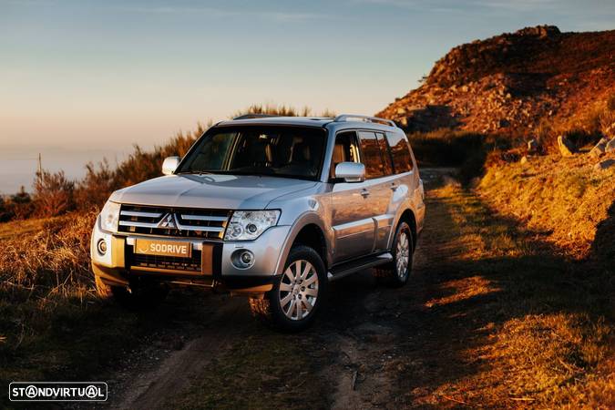 Mitsubishi Pajero 3.2 DI-D Intense CA FPF - 26