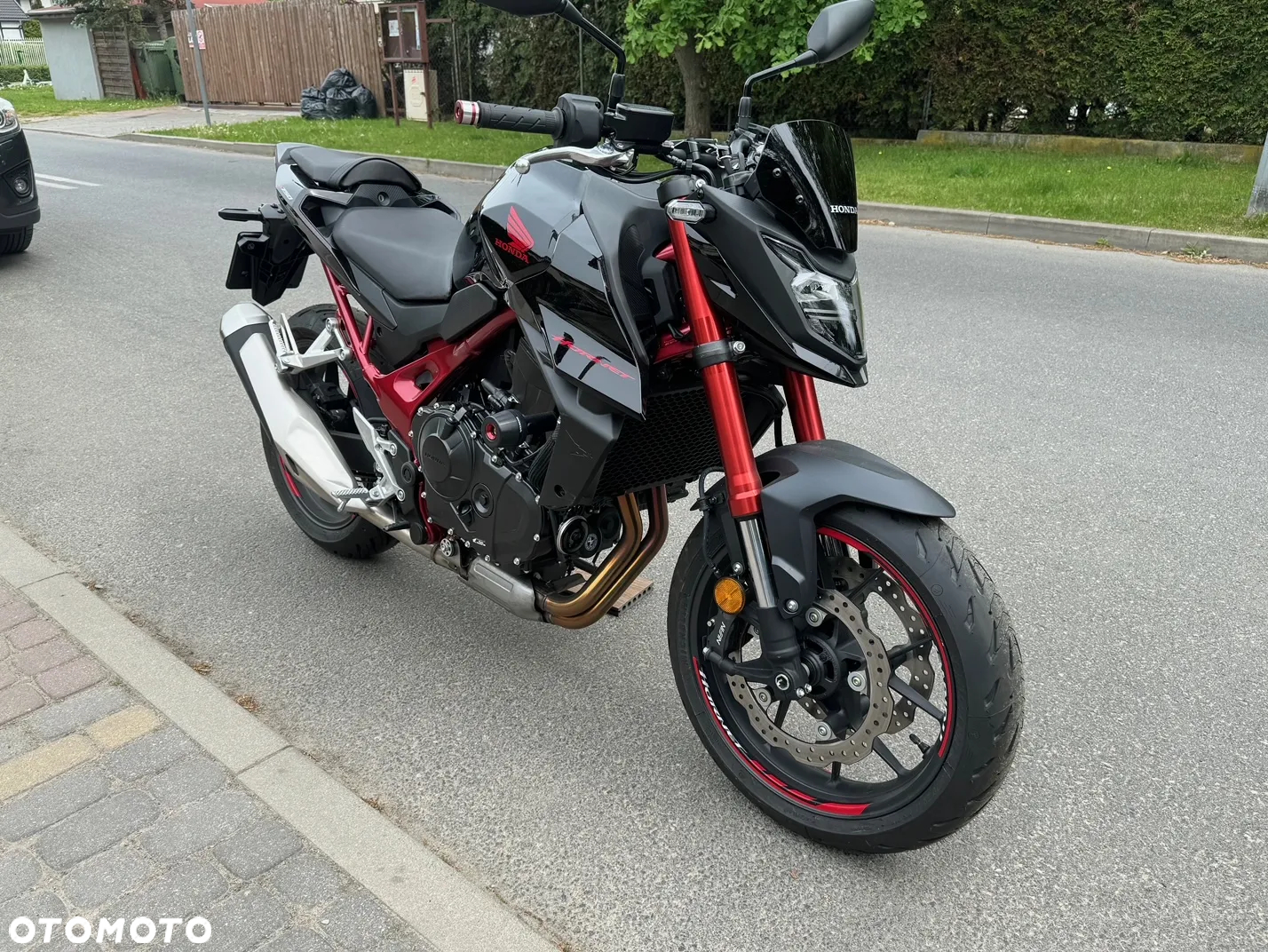 Honda CB - 8