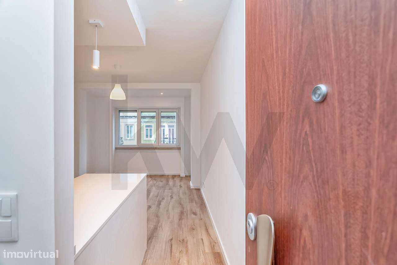 Lisboa - Apartamento T1, reabilitado e a estrear a 8 minutos da Avenid - Grande imagem: 5/27