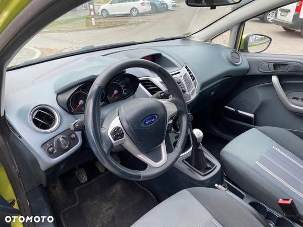 Ford Fiesta 1.25 Trend - 8