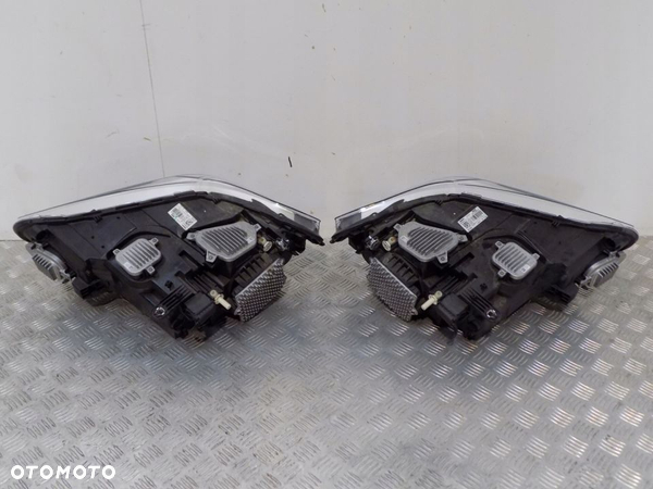 BMW X1 F48 PRZÓD MASKA PAS LAMPY LED BŁOTNIK C09 - 11