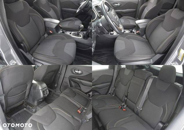 Jeep Cherokee 3.2 V6 Active Drive I Limited - 23