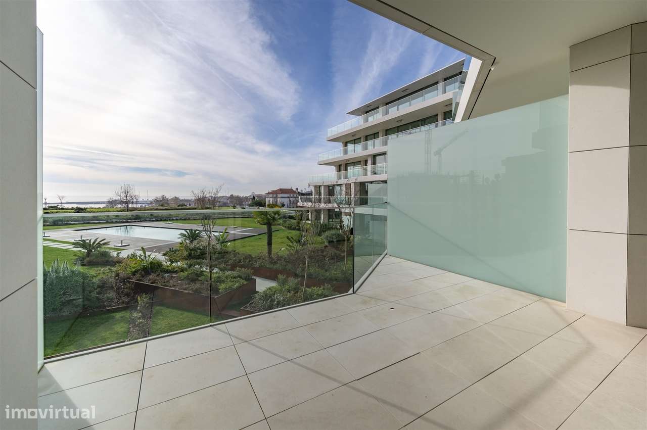 Apartamento T2 na Urb. Bayview, Cascais.-16