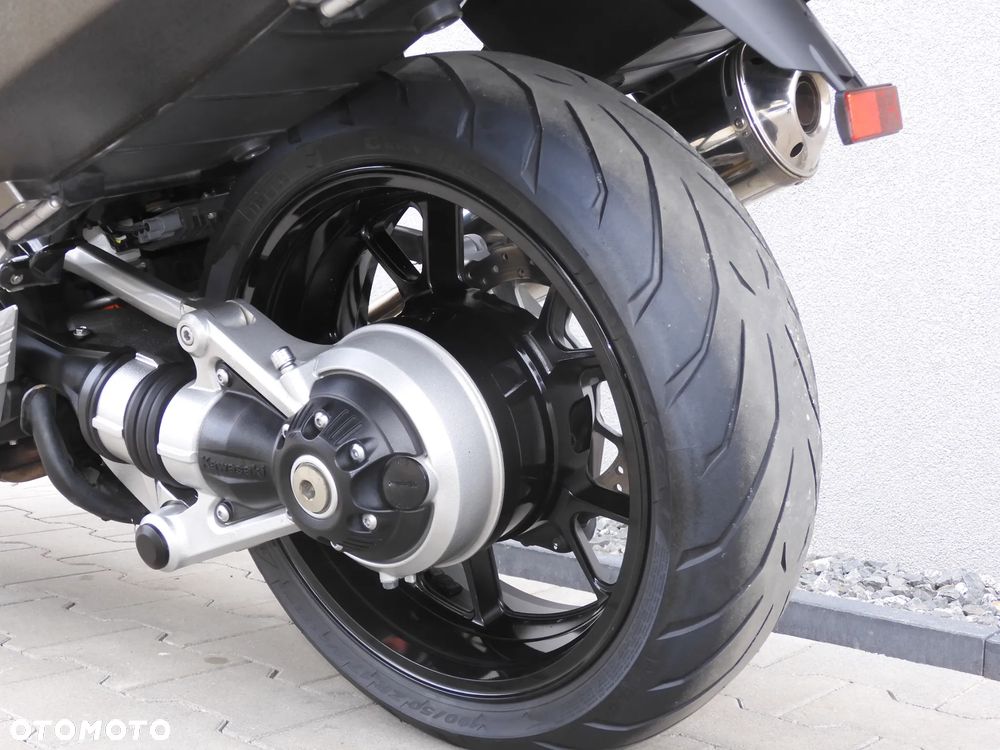 1400#LIFT#ABS#KTRC#2010#B...