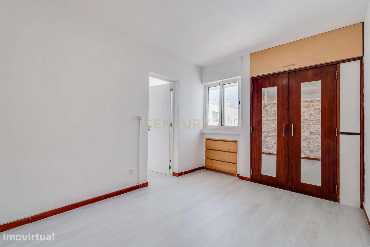 Apartamento T1 +1 em Quarteira - Grande imagem: 5/37