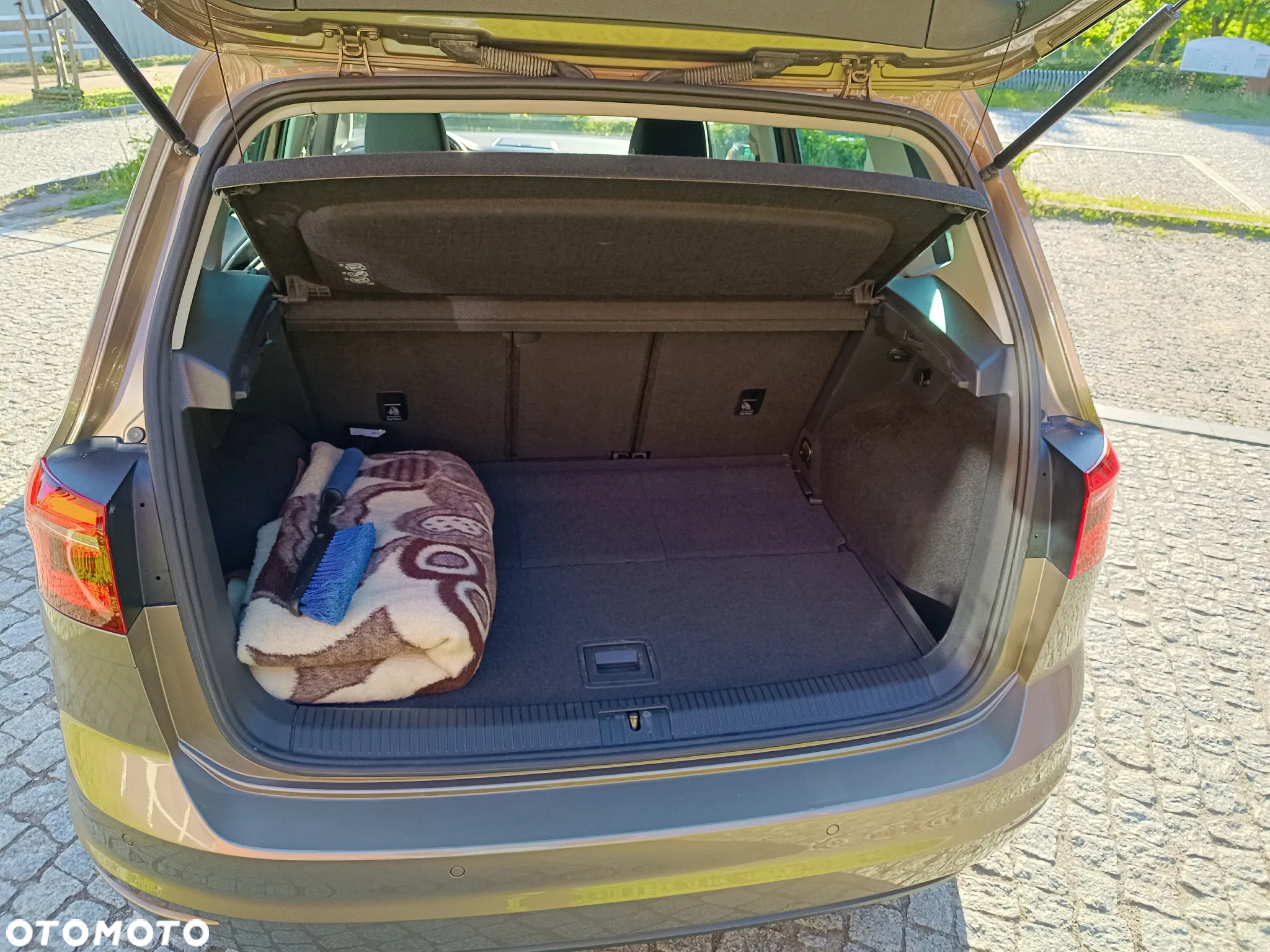 Volkswagen Golf Sportsvan VII SV 1.6 TDI BMT Highline - 12