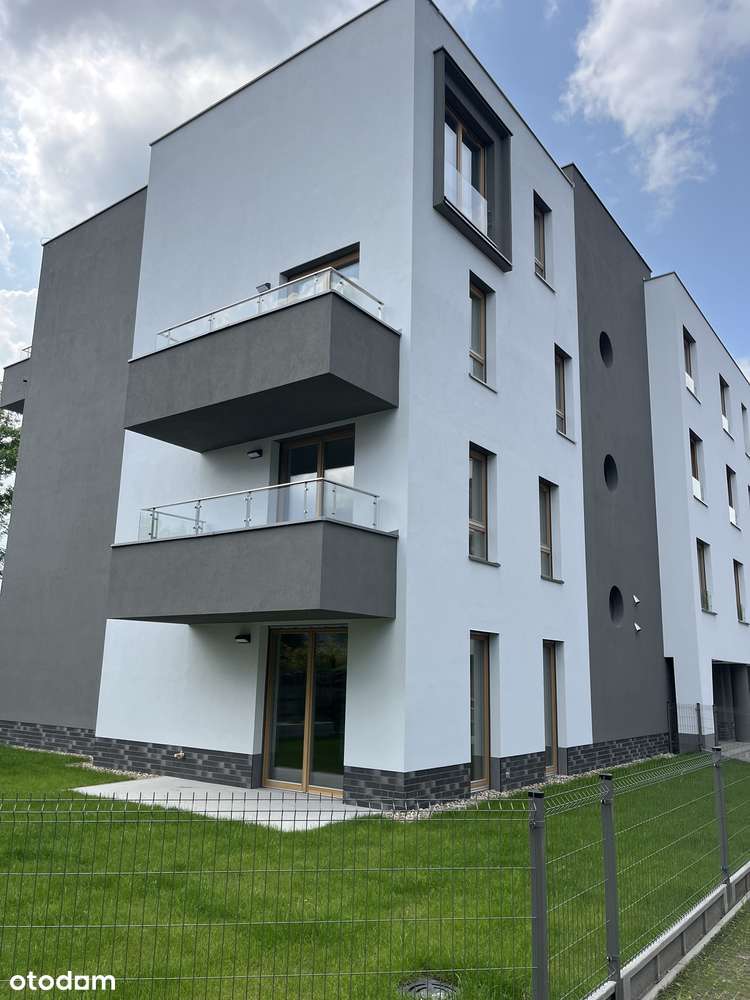 GOTOWE DO ODBIORU! Ustawne! KAMERALNY BUDYNEK! Tuż obok PARK!-9