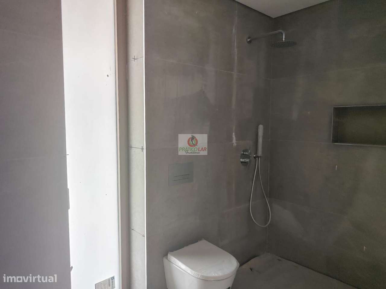 Apartamento T1 duplex em Oliveira do Bairro-6