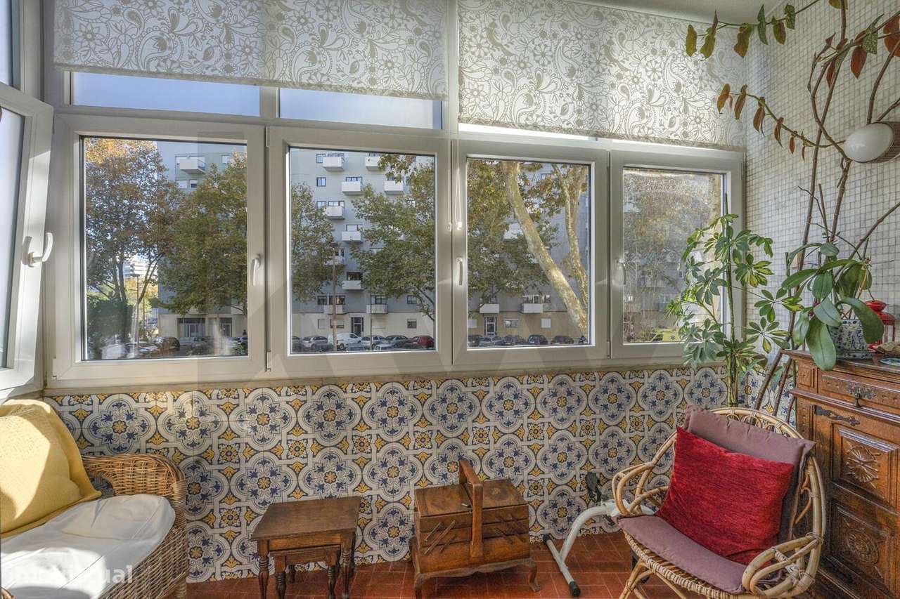 Extraordinário apartamento de 4 assoalhadas - Benfica - Grande imagem: 4/17