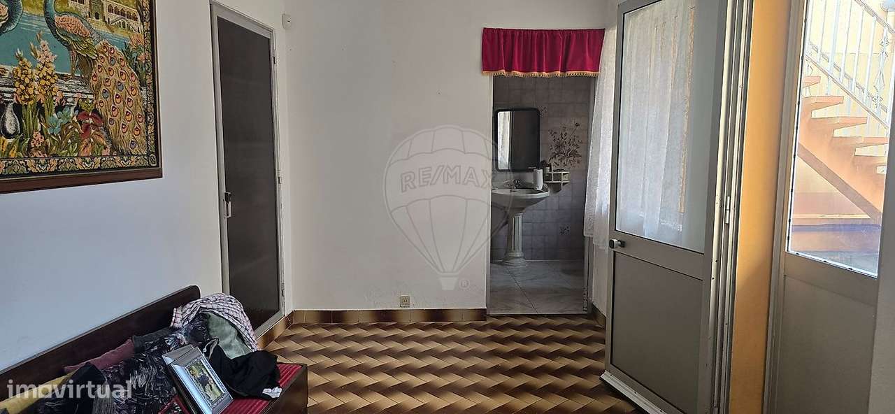 Moradia T5 para venda-15