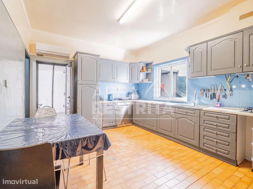 Moradia Isolada T4 na Quinta do Conde ( Boa Água1) - Grande imagem: 4/60