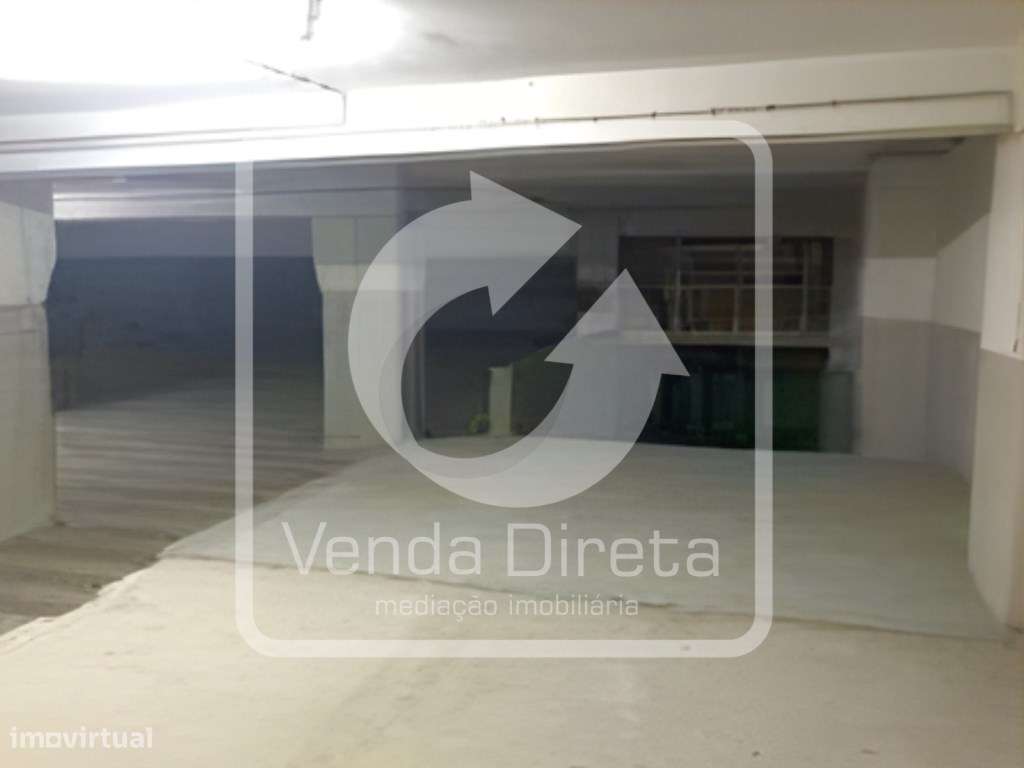 Armazém com 1.024 m² em São Domingos de Benfica - Excelente Oportun...-13