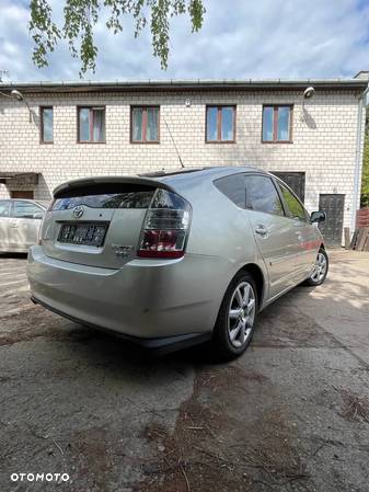 Toyota Prius 1.5 VVT-i Prestige - 4