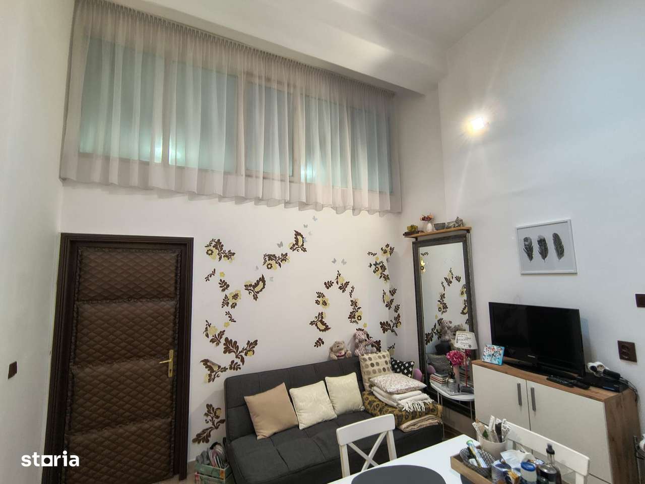 Spatiu comercial, ultracentral, Republicii, Oradea. 95 000 E. Com 0-6