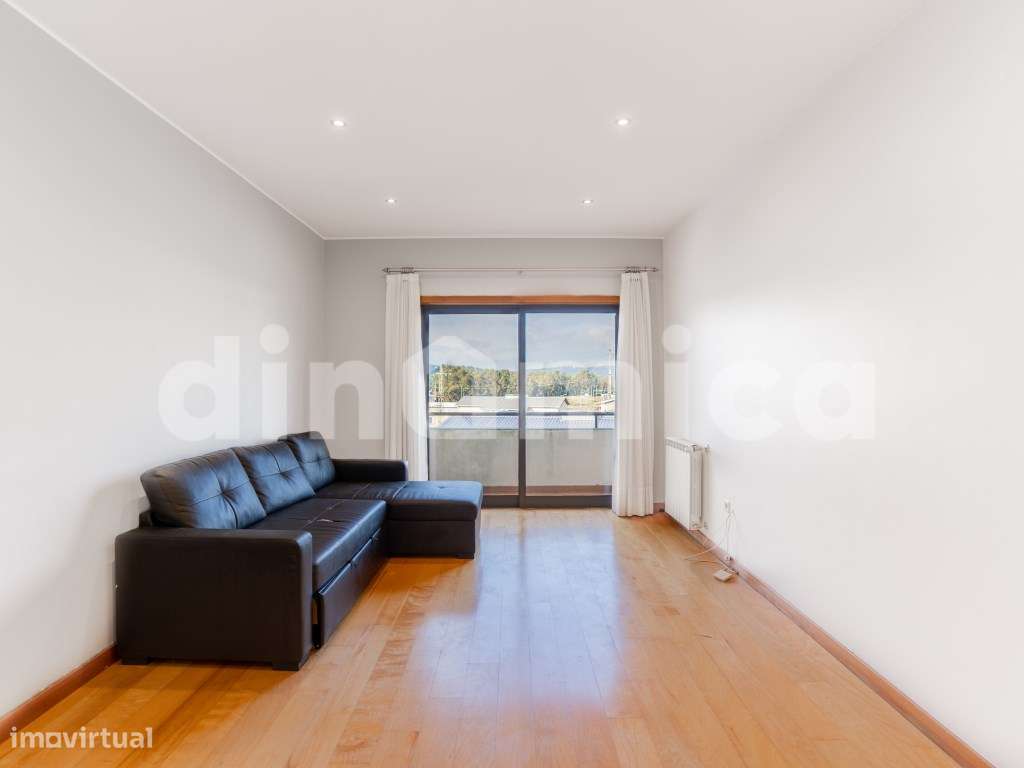 T2+1 - Com garagem e piscina! - Grande imagem: 2/17